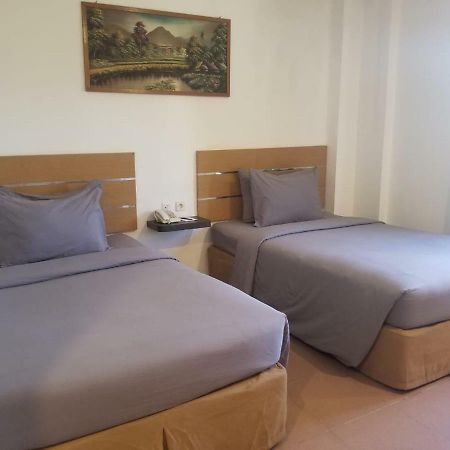 The Waigo Hotel Соронг Екстериор снимка